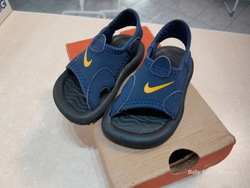 Nike-19,5-Sandalo gomma baby Sunray II