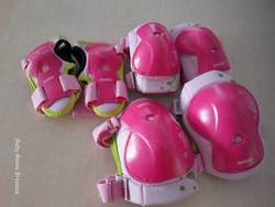 Decathlon-Protezioni per pattini rosa