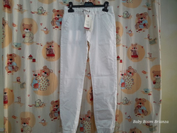 9/10A-Pantalone bianco nuovo 