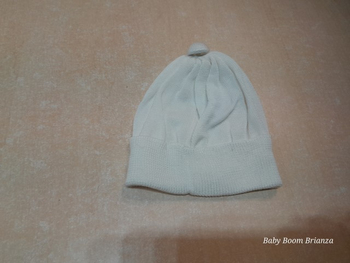 Catya-Cappellino bianco tricot neonato 